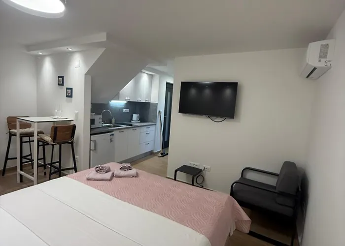 公寓 La Casa Di Varos Old Town Apartments