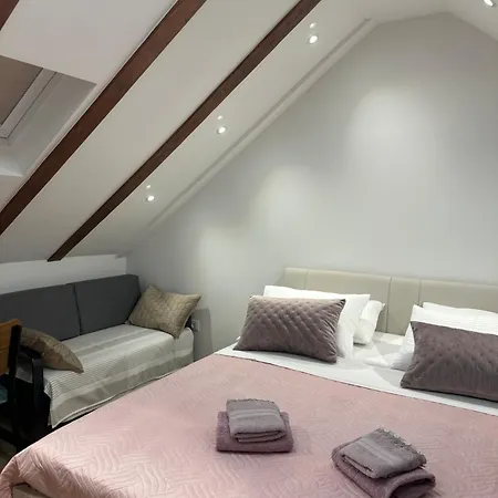 Apartment La Casa Di Varos Old Town & Free Parking *