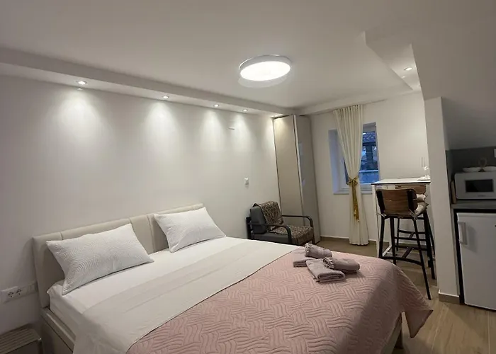 Apartment La Casa Di Varos Old Town & Free Parking Split